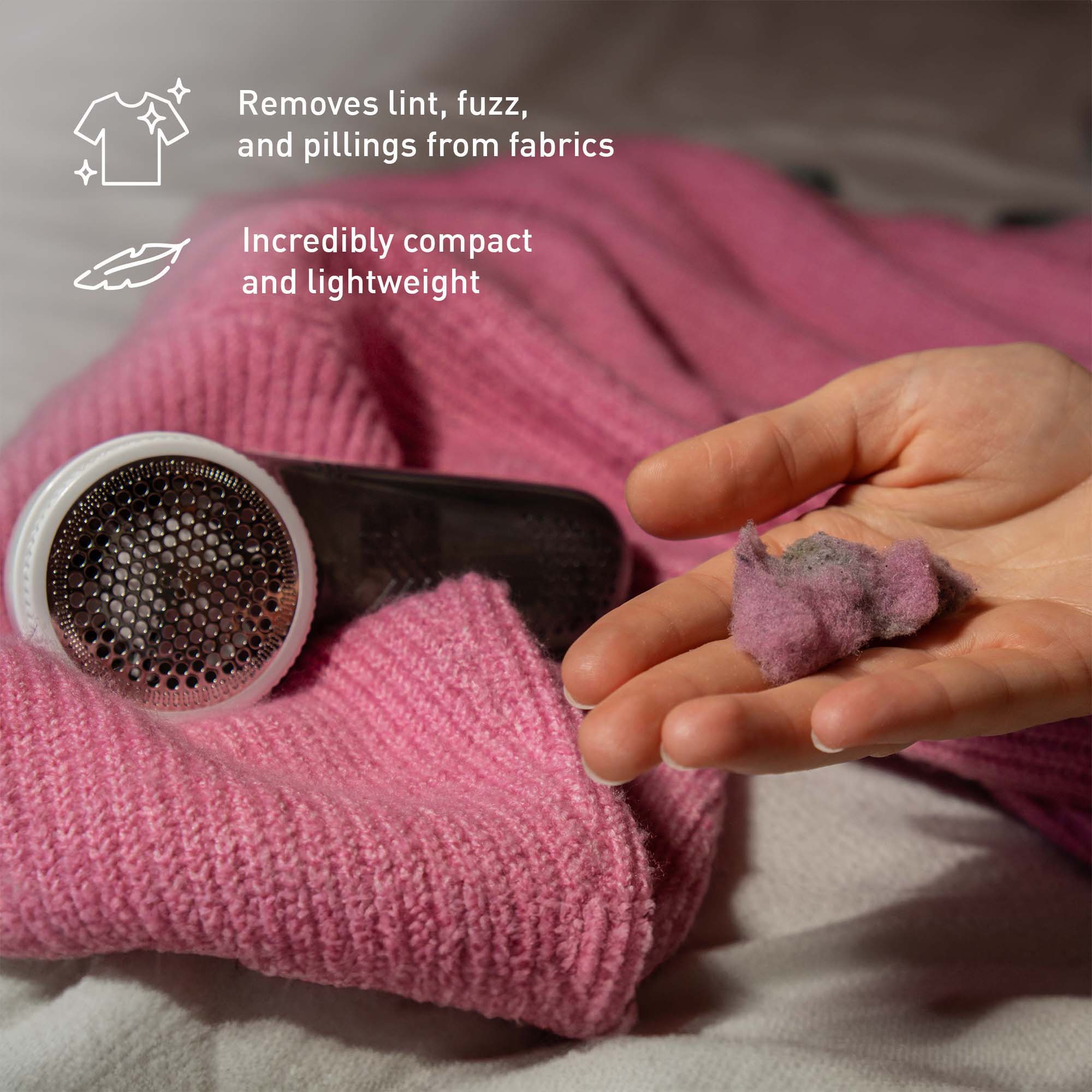 Travel-Ready Garment Grooming Kit: Compact Lint Remover, Fabric Shaver & Mini Iron