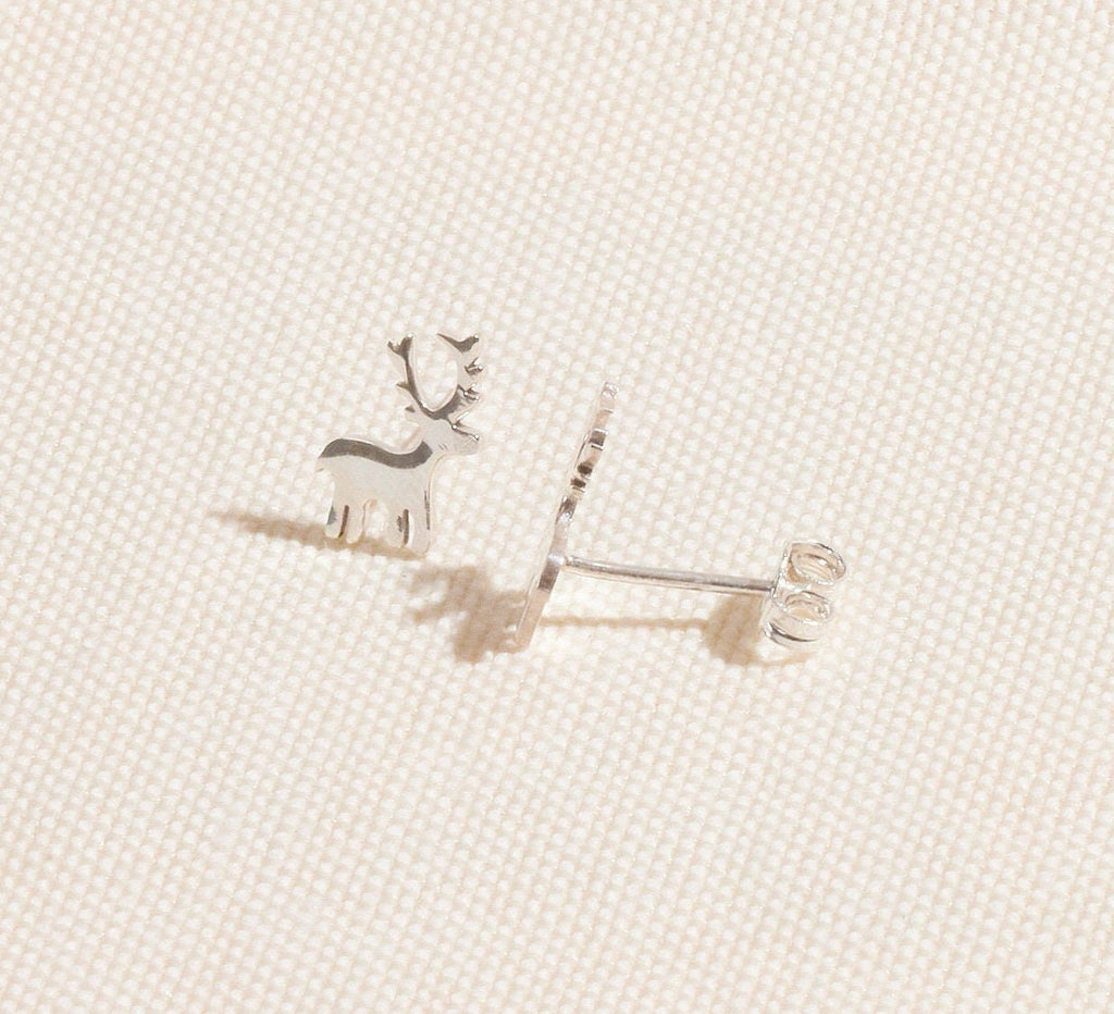 Deerly Loved Sterling Silver Stud Earrings – Festive Reindeer Charm