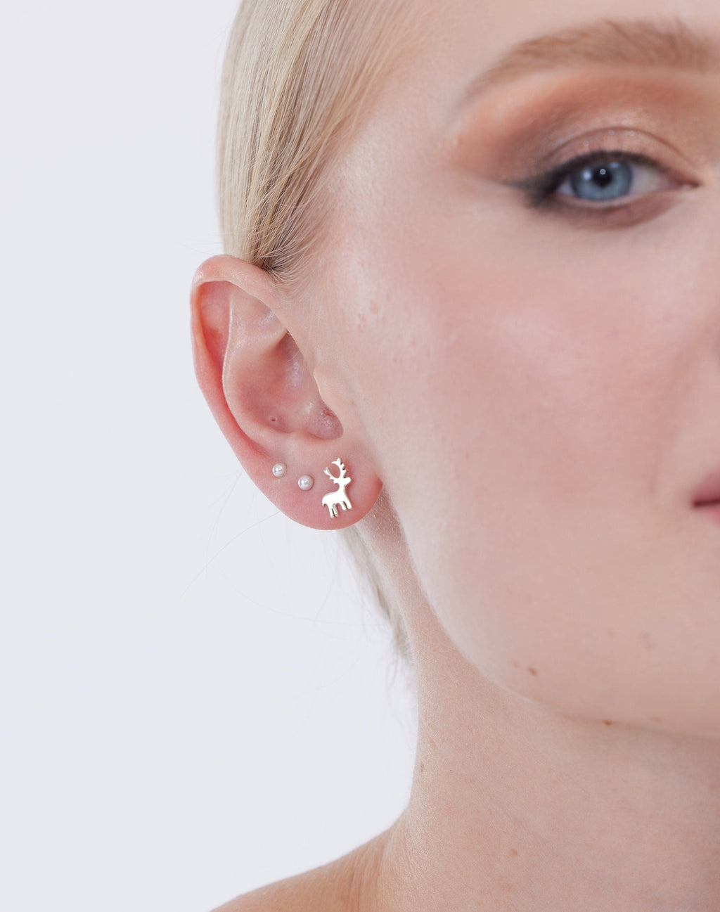 Deerly Loved Sterling Silver Stud Earrings – Festive Reindeer Charm