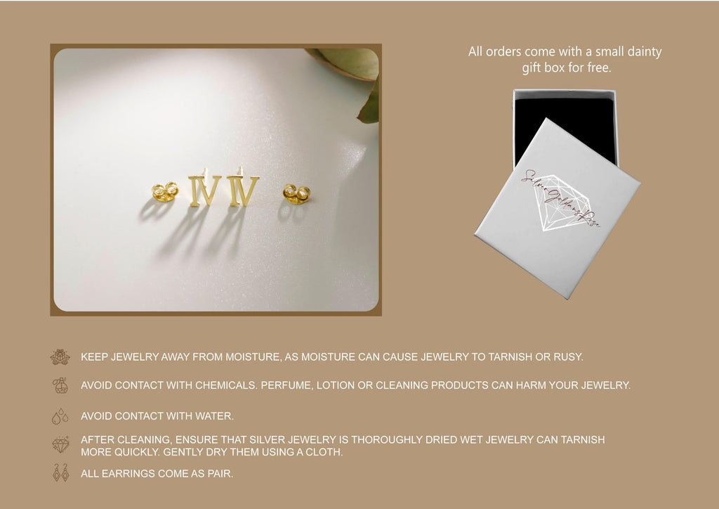 Deerly Loved Sterling Silver Stud Earrings – Festive Reindeer Charm